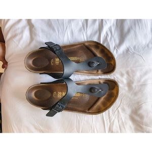 Black Birkenstock Gizeh Thong Comfort Sandal